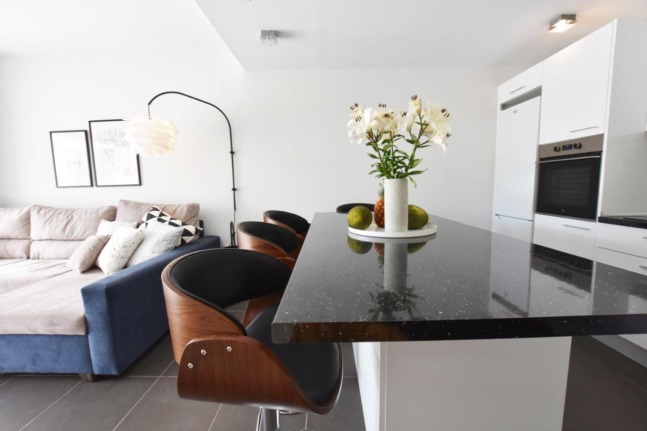 Book Jet - Costa Dream Apartment La Oliva Eksteriør bilde